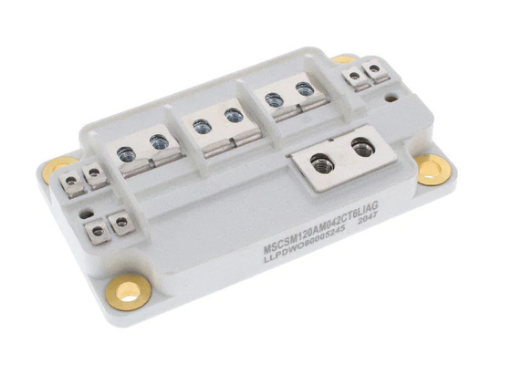 Motoryzacyjne moduły IGBT MSCSM120AM042CT6LIAG 495A Tranzystory do montażu w obudowie