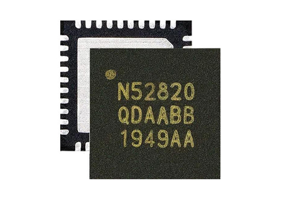 Transceiver RF 2,4 GHz Chipy BT NRF52820-CFAA-D-R7 44-UFBGA