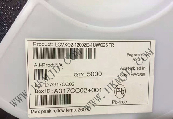Pole programowalne Array bramy LCMXO2-1200ZE-1UWG25ITR 1280 LUTs 19 I/O MachXO2 Pole programowalne Array bramy IC
