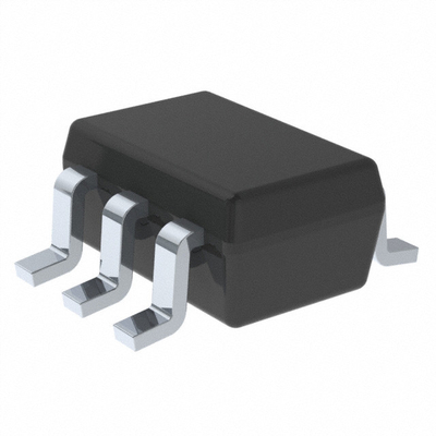 Czip zintegrowanego obwodu TLV1811LDCKR 2,4 V do 40 V Liniowy porównawca IC SC-70-6