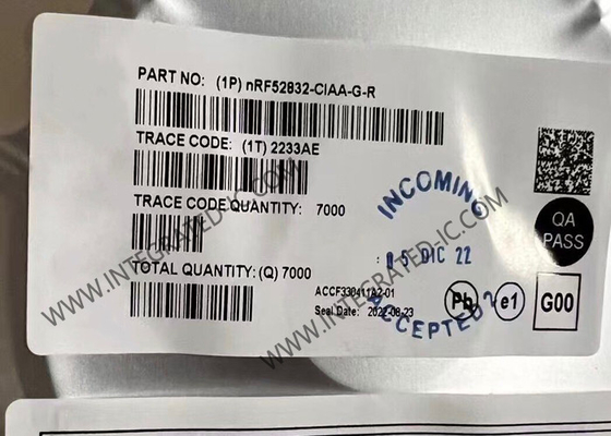NRF52832-CIAA-G BT IC Wszechstronny BT 5.4 SOC WLCSP50 System multiprotocol na chipie